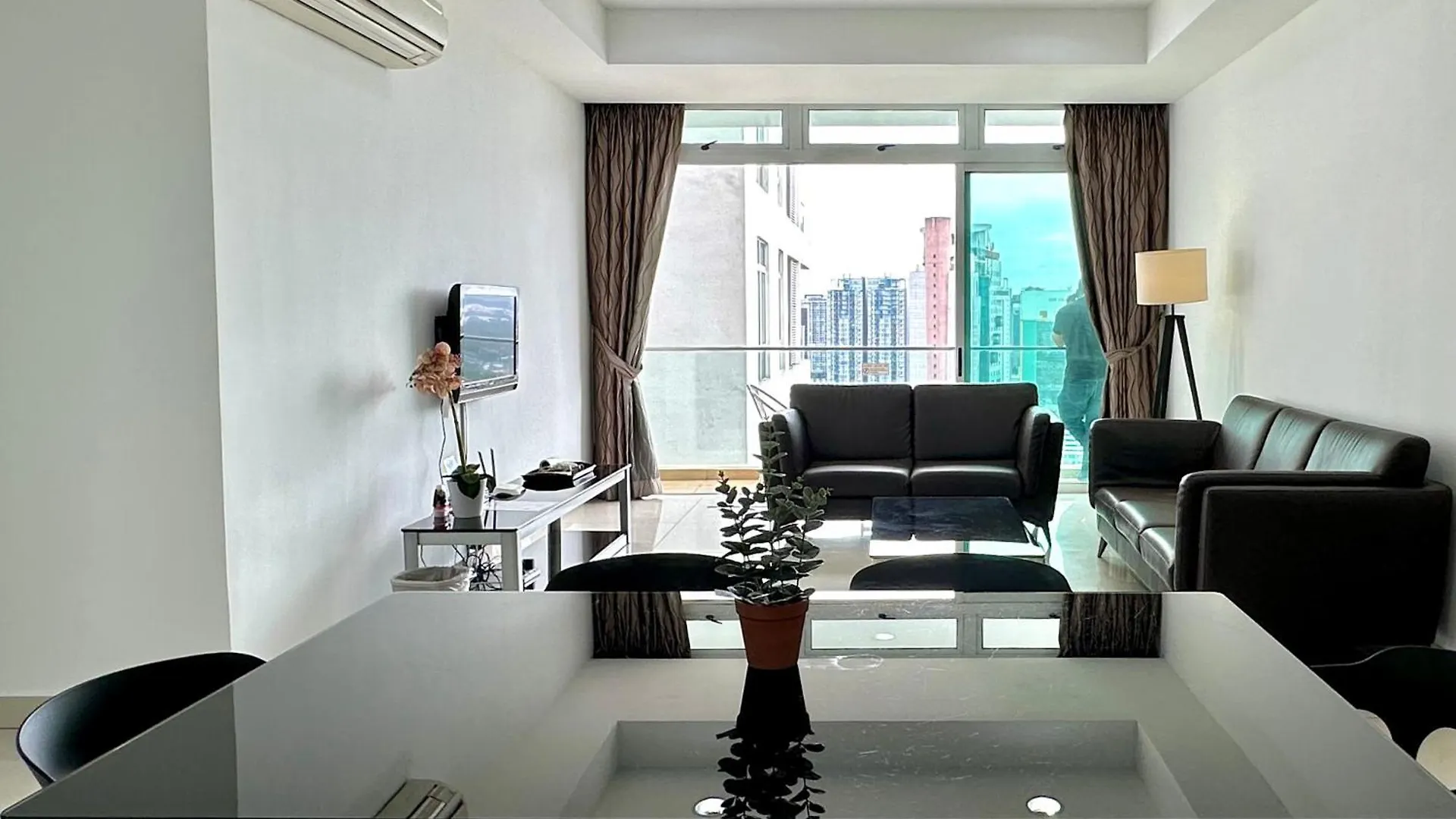 Appartement Deluxe Suite Ksl Near Holidayplaza Bus2Ciq 4B3B Johor Bahru