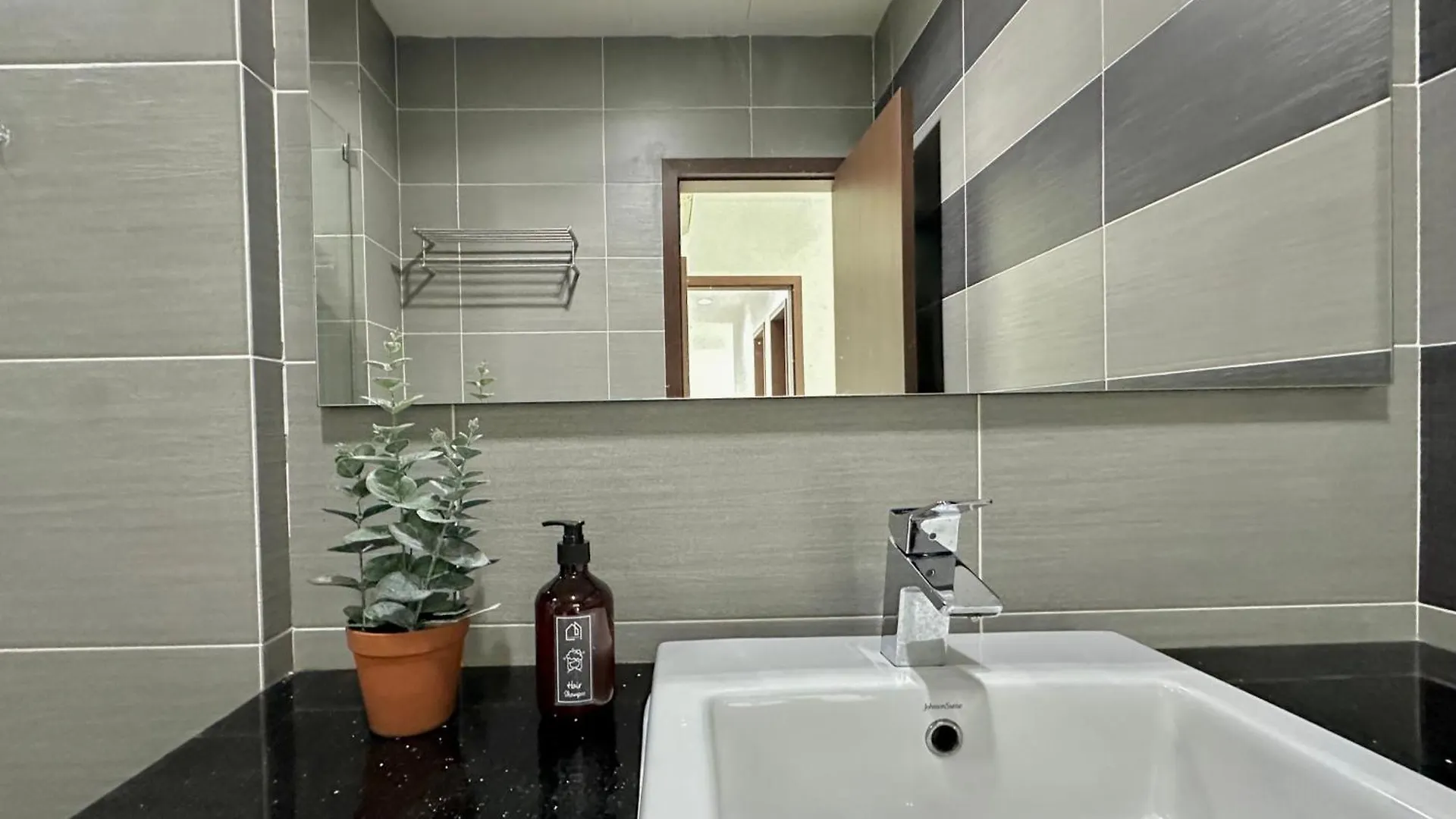 Appartement Deluxe Suite Ksl Near Holidayplaza Bus2Ciq 4B3B Johor Bahru