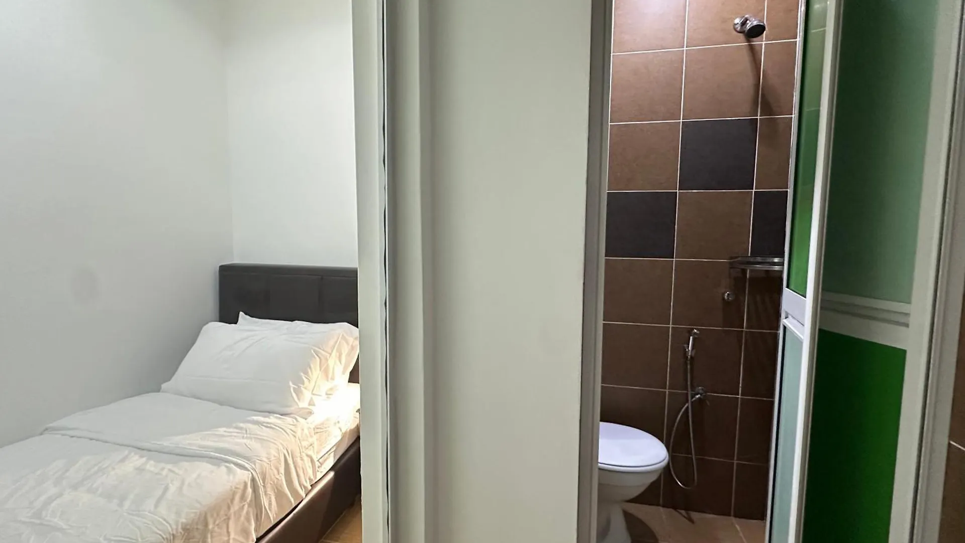 Διαμέρισμα Deluxe Suite Ksl Near Holidayplaza Bus2Ciq 4B3B Τζόχορ Μπάχρου