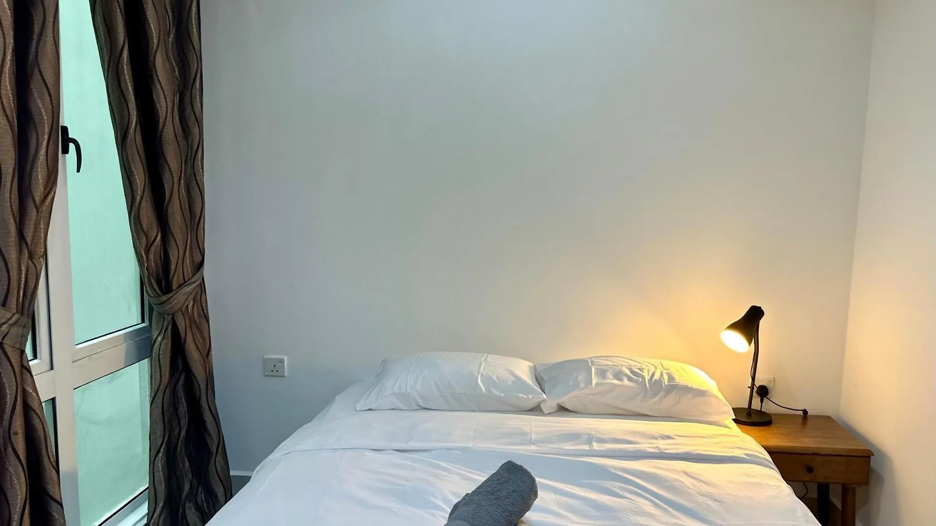 Deluxe Suite Ksl Near Holidayplaza Bus2Ciq 4B3B Τζόχορ Μπάχρου Διαμέρισμα