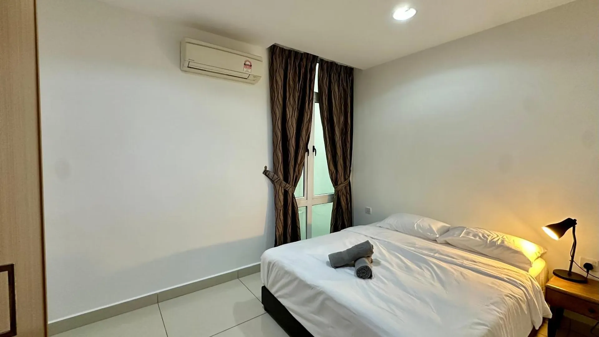 Apartment Deluxe Suite Ksl Near Holidayplaza Bus2Ciq 4B3B Johor Bahru Malaysia