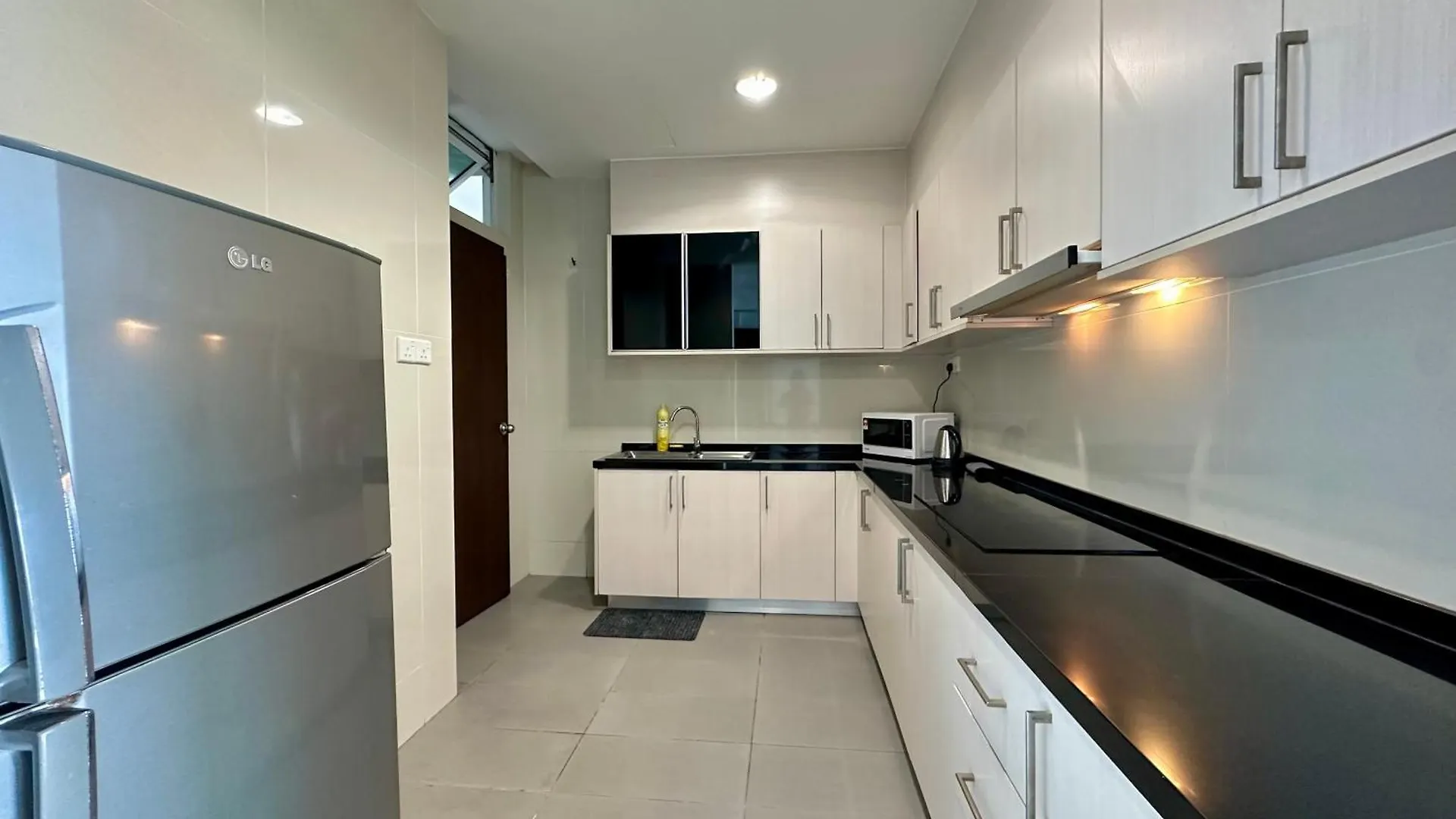Deluxe Suite Ksl Near Holidayplaza Bus2Ciq 4B3B Johor Bahru 0*,  Malaysia