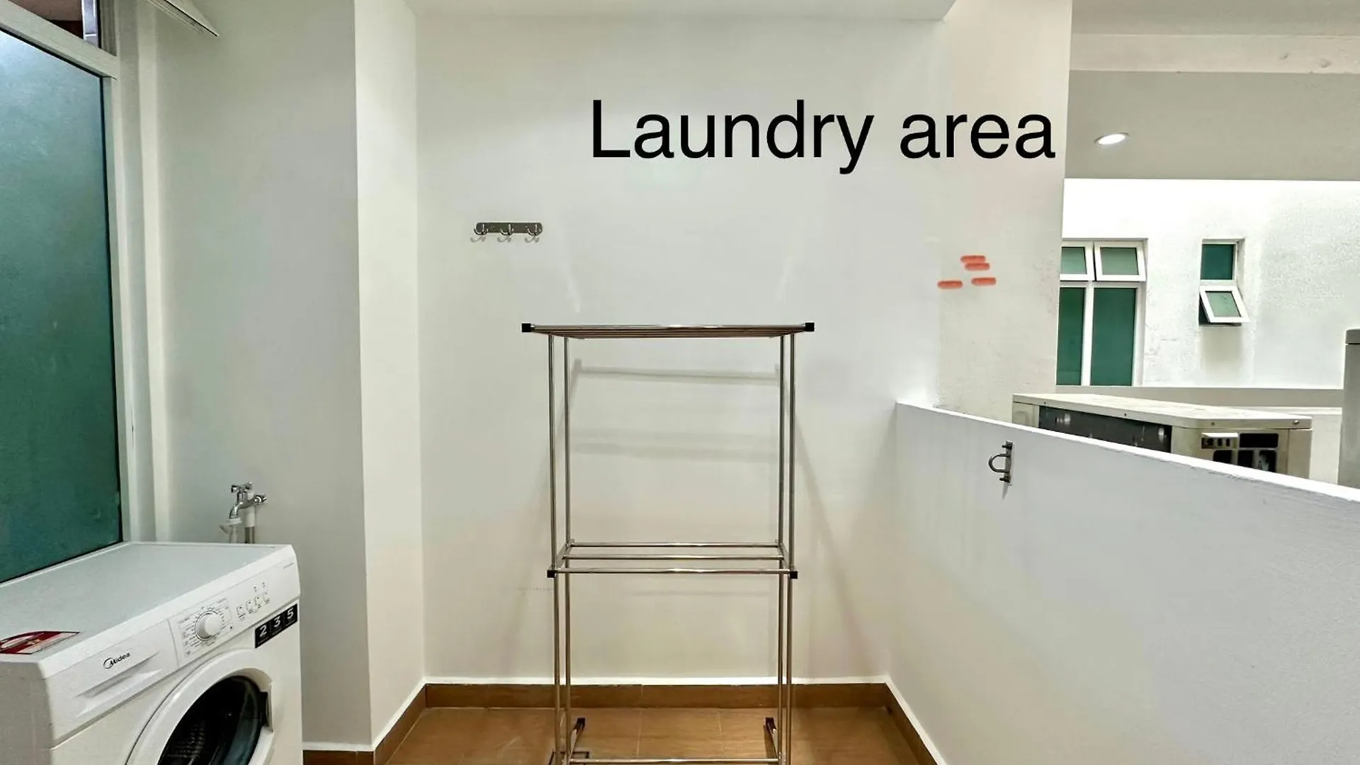 Deluxe Suite Ksl Near Holidayplaza Bus2Ciq 4B3B Johor Bahru
